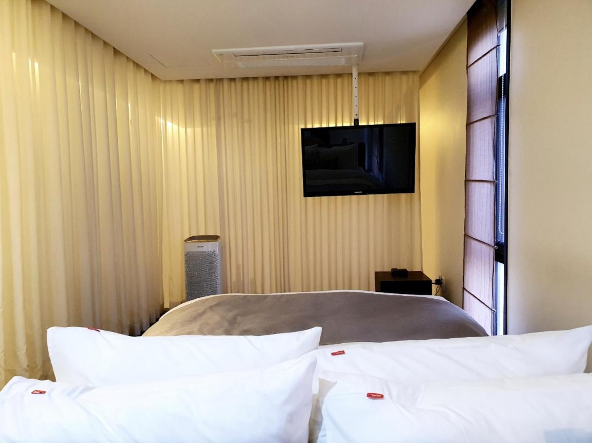 Js Boutique Hotel Hwaseong Exterior photo