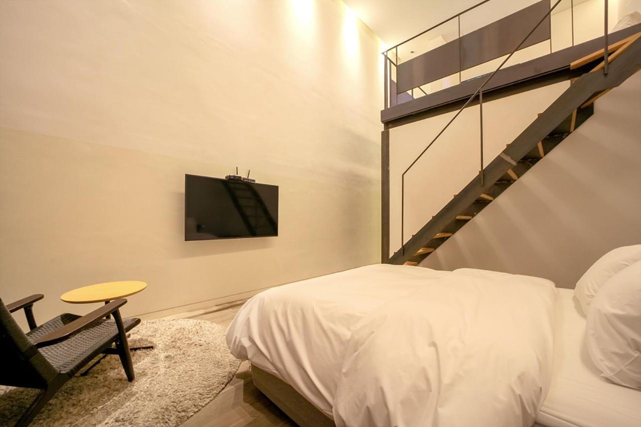 Js Boutique Hotel Hwaseong Exterior photo