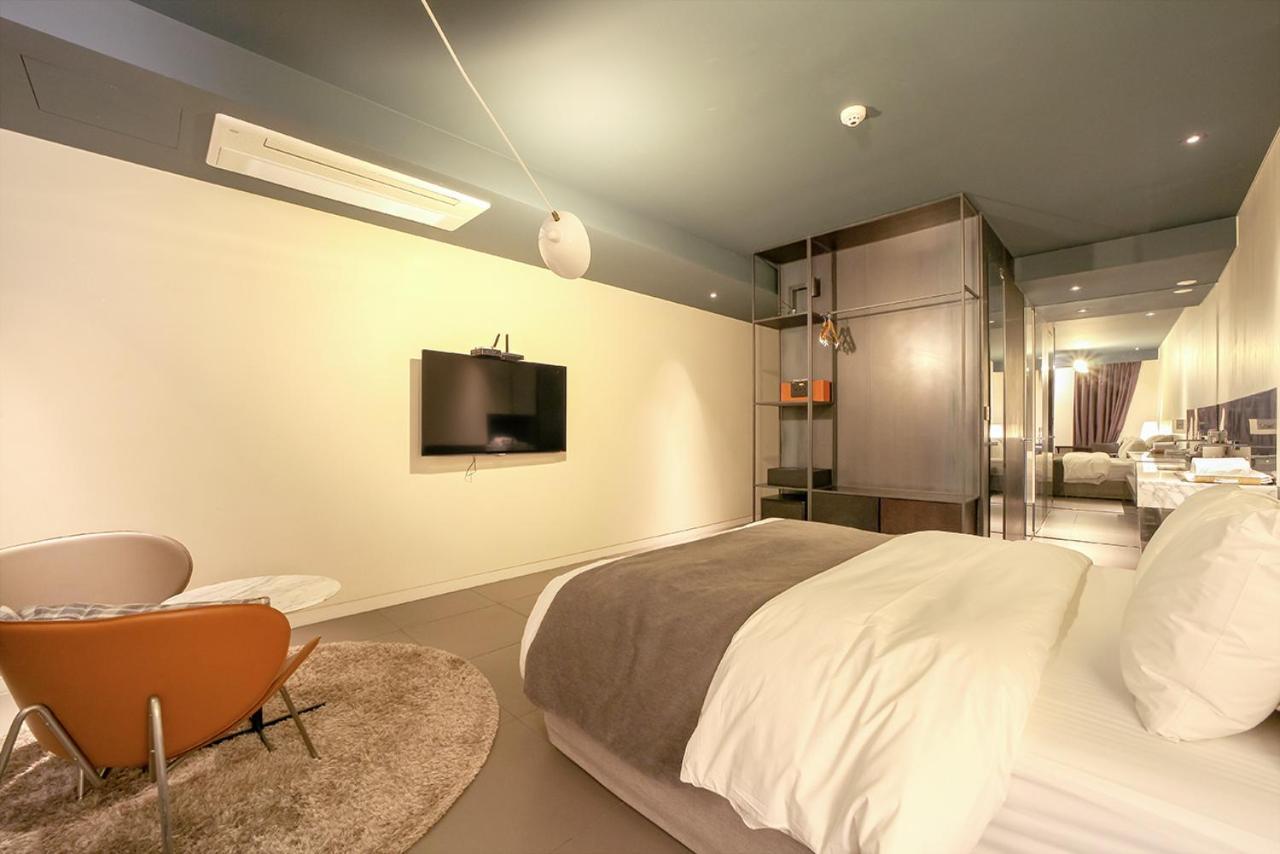 Js Boutique Hotel Hwaseong Exterior photo